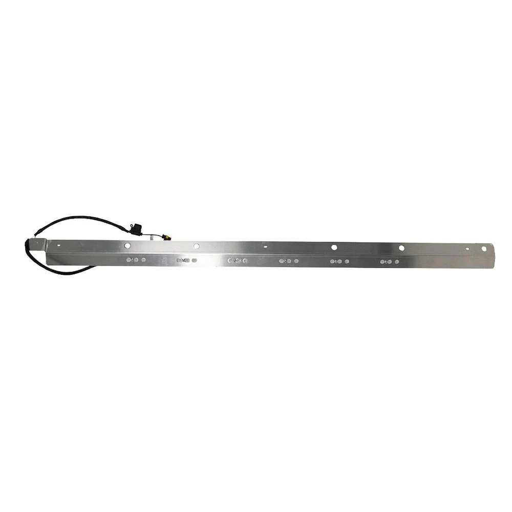 WeatherGuard 827-0-02LB Light Bar Assembly, Saddle Box, Clear - Mactool Shop