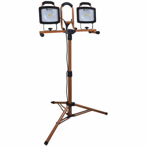 Southwire L1682SW 46W 2,948-lumens LED Twin Head Telescoping Tripod Work Light - Mactool Shop